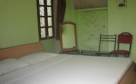 Shivakashi Guest House Varanasi India